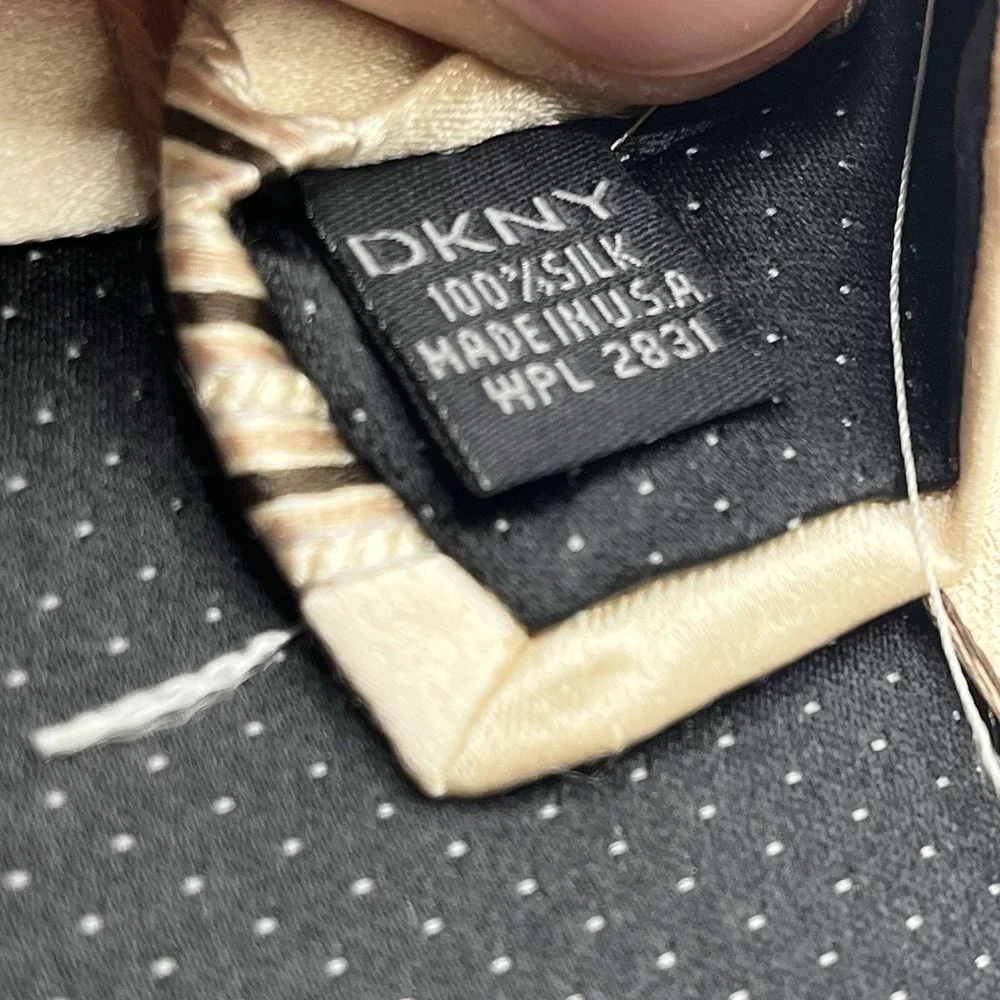 DKNY Mens 100% Silk 62